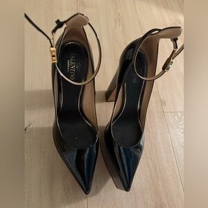 Valentino PUMP new heel size 38!